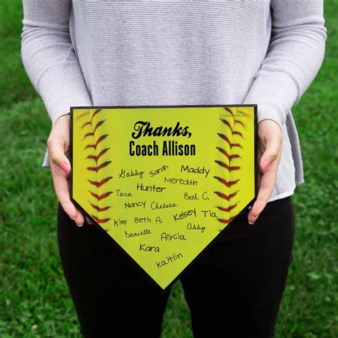 gifts for coaches softball.